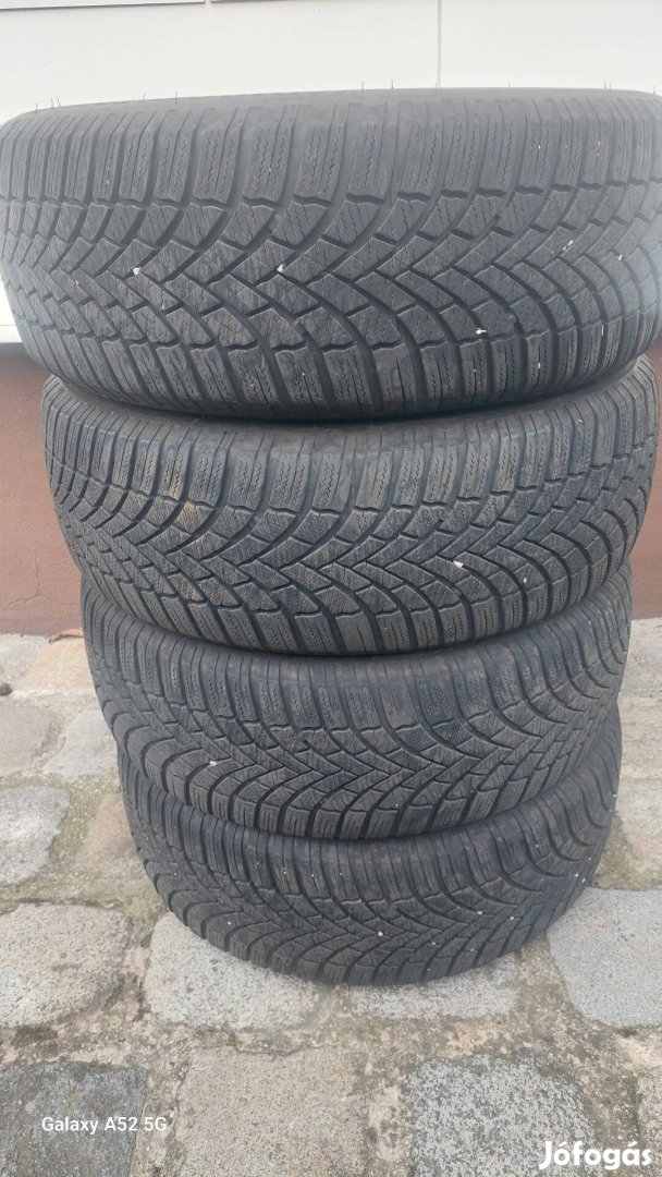 Bridgestone Blizzak téli gumi 205/55 R16