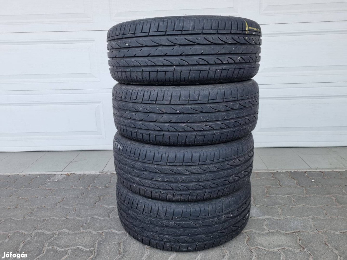 Bridgestone Dueler H/P Sport 235/45 R19 99V