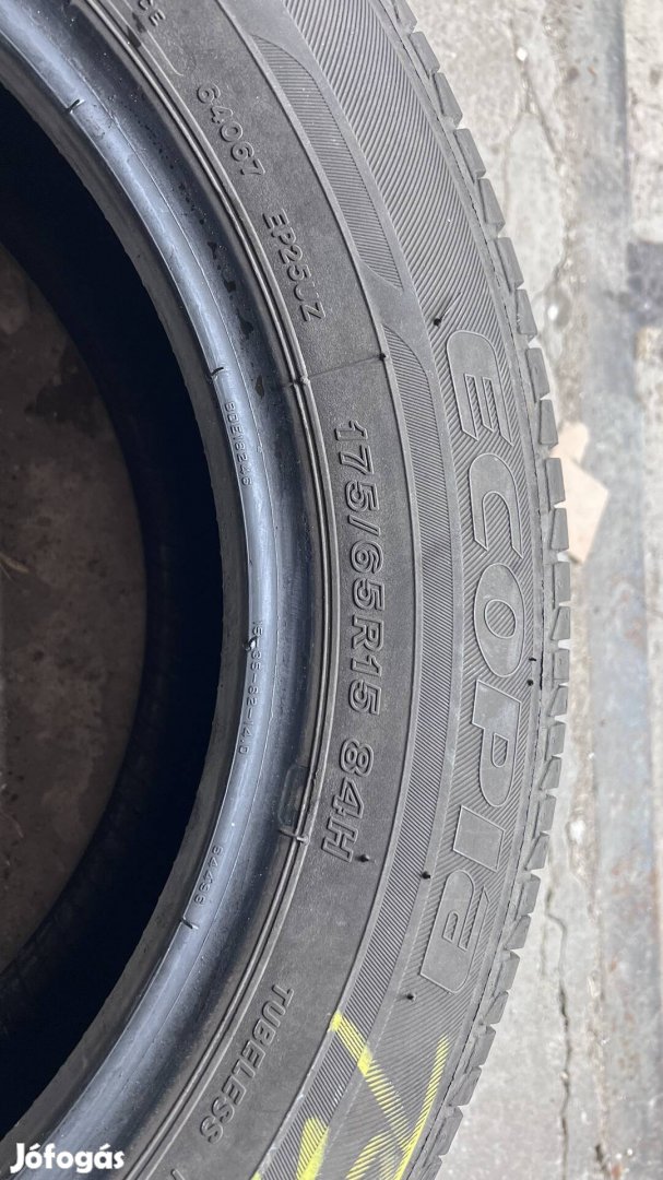 Bridgestone Ecopia 17565 R15 jó állapotú nyári gumi szett
