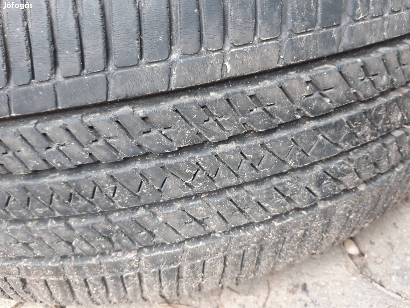 Bridgestone Ecopia H/L 422 nyári gumi