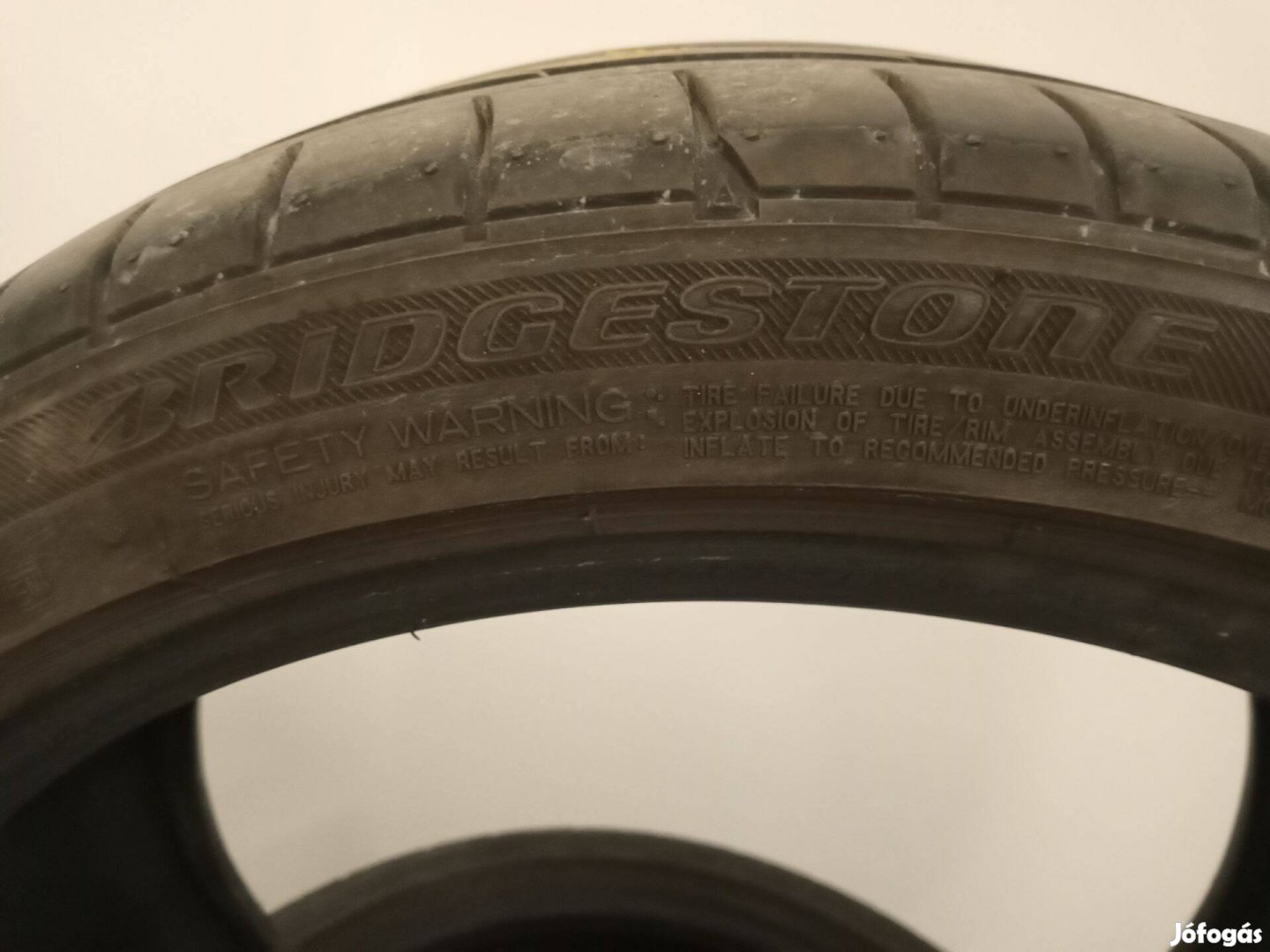 Bridgestone Potenza 215/40 r17 nyári gumi 1500ft/dbi szett