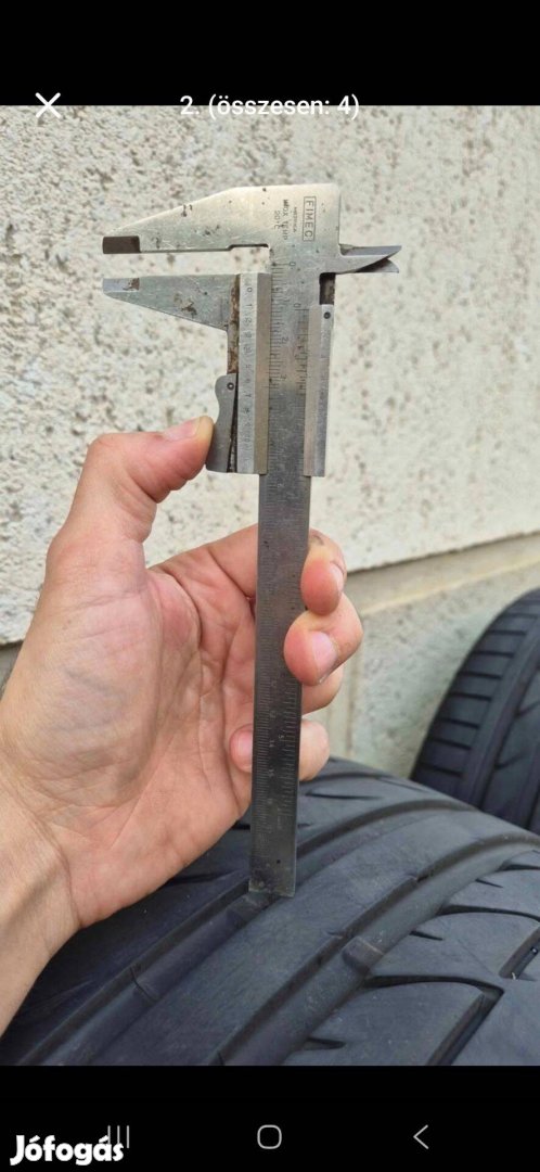 Bridgestone Potenza S001 R19 255/35 2 db majdnem új