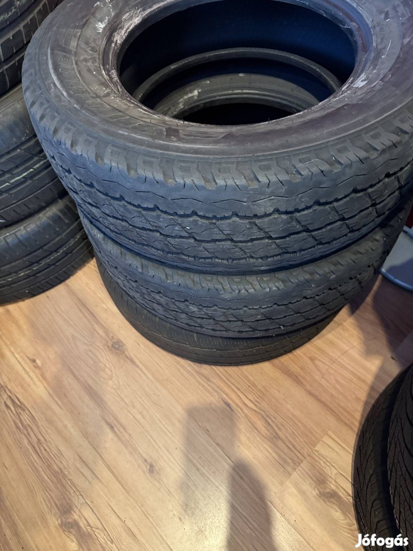 Bridgestone Téligumi 215/70/15 C