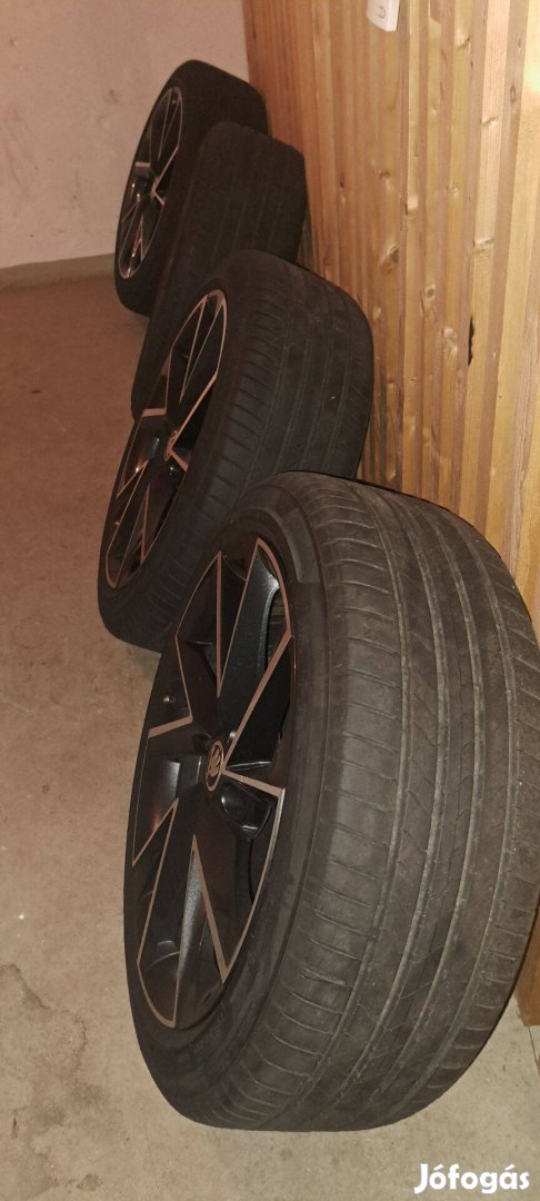 Bridgestone Turanza 225/45 R19