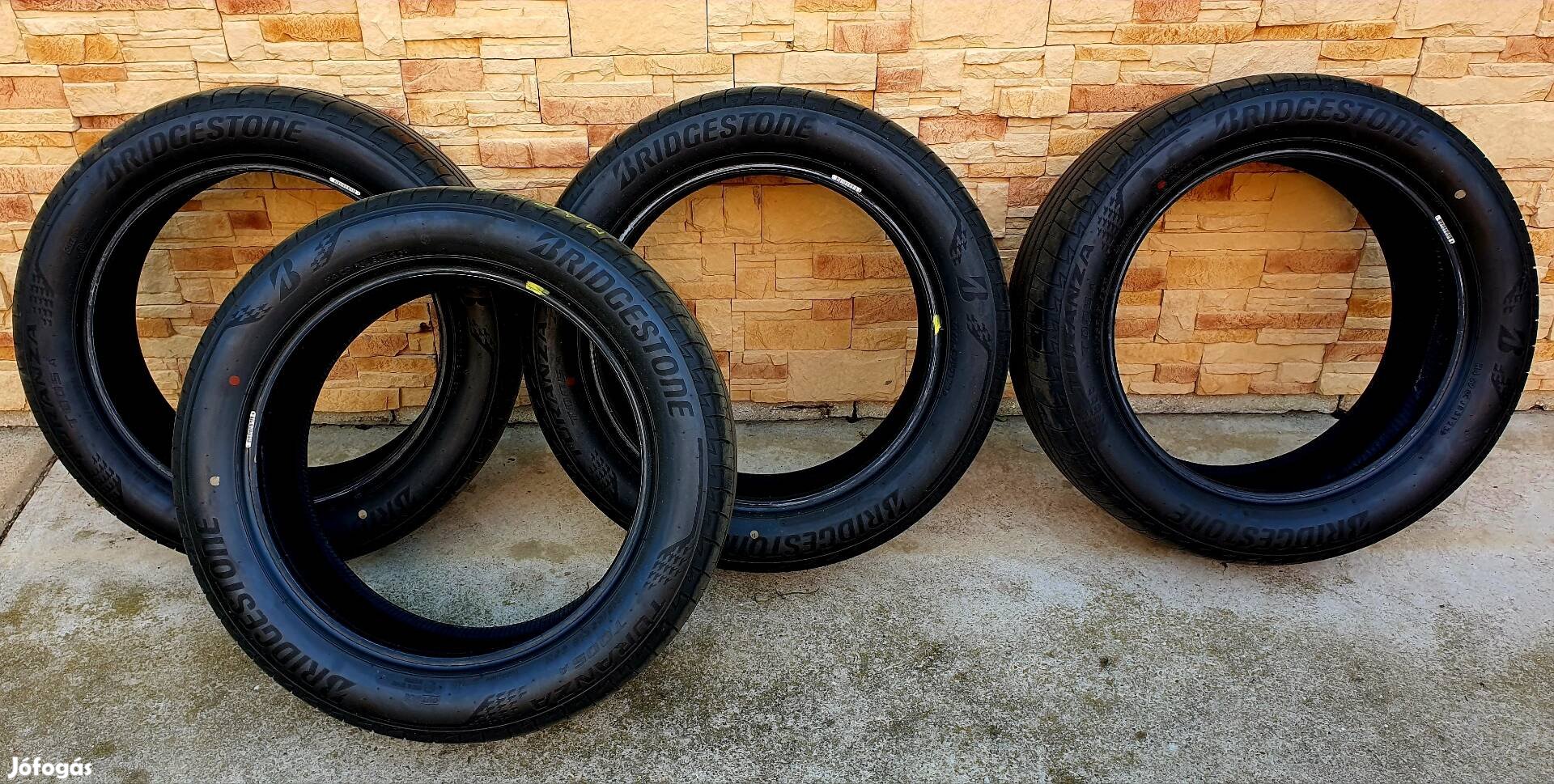 Bridgestone Turanza T005A 215/55R18 95H japán gumiabroncs garnitúra 