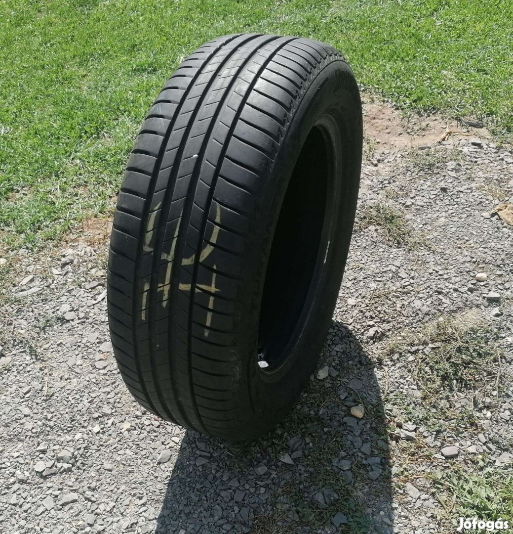 Bridgestone Turanza T005(205/60R16)