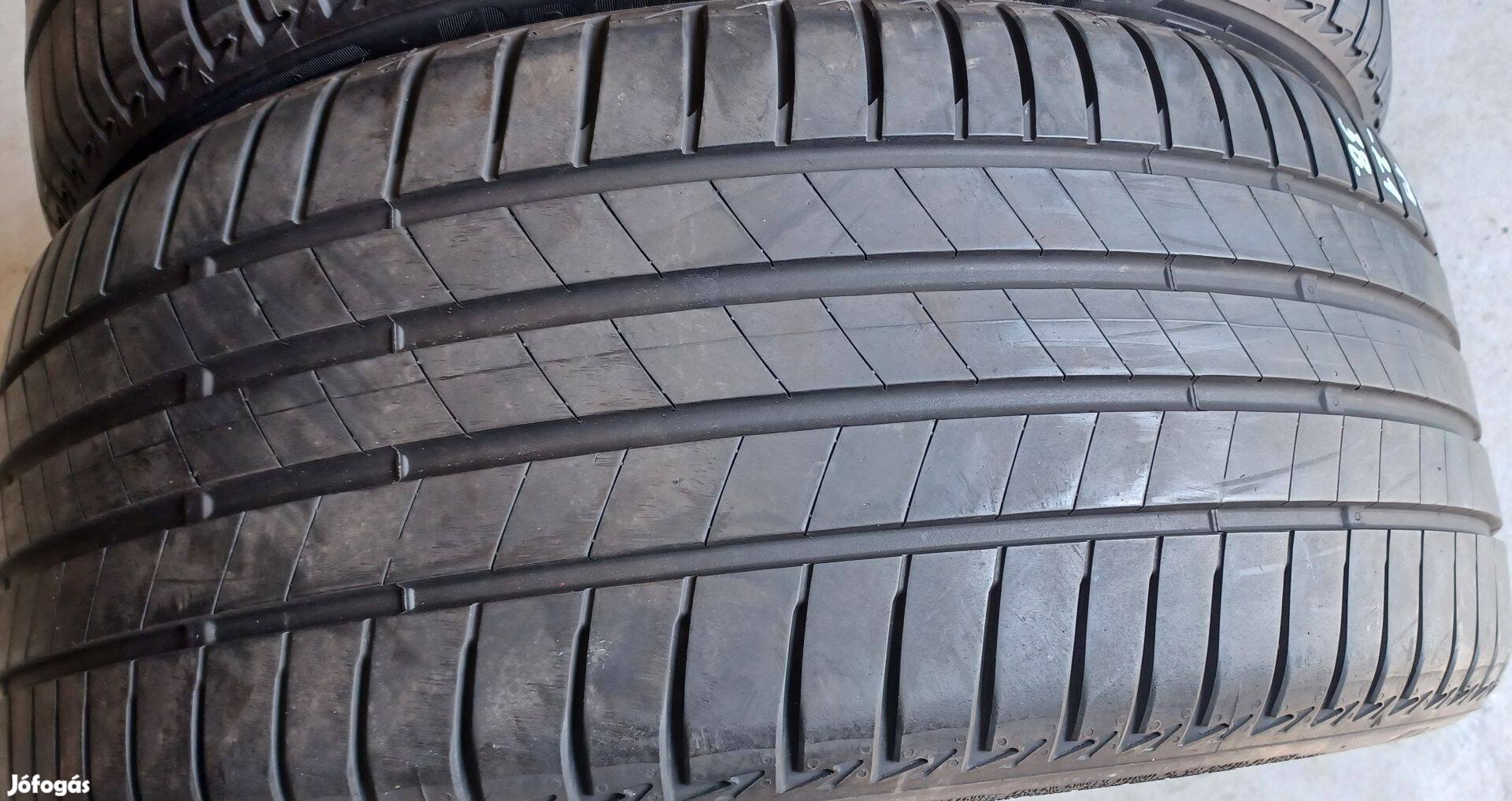 Bridgestone Turanza T005 245/40 R19 nyári gumik 2db