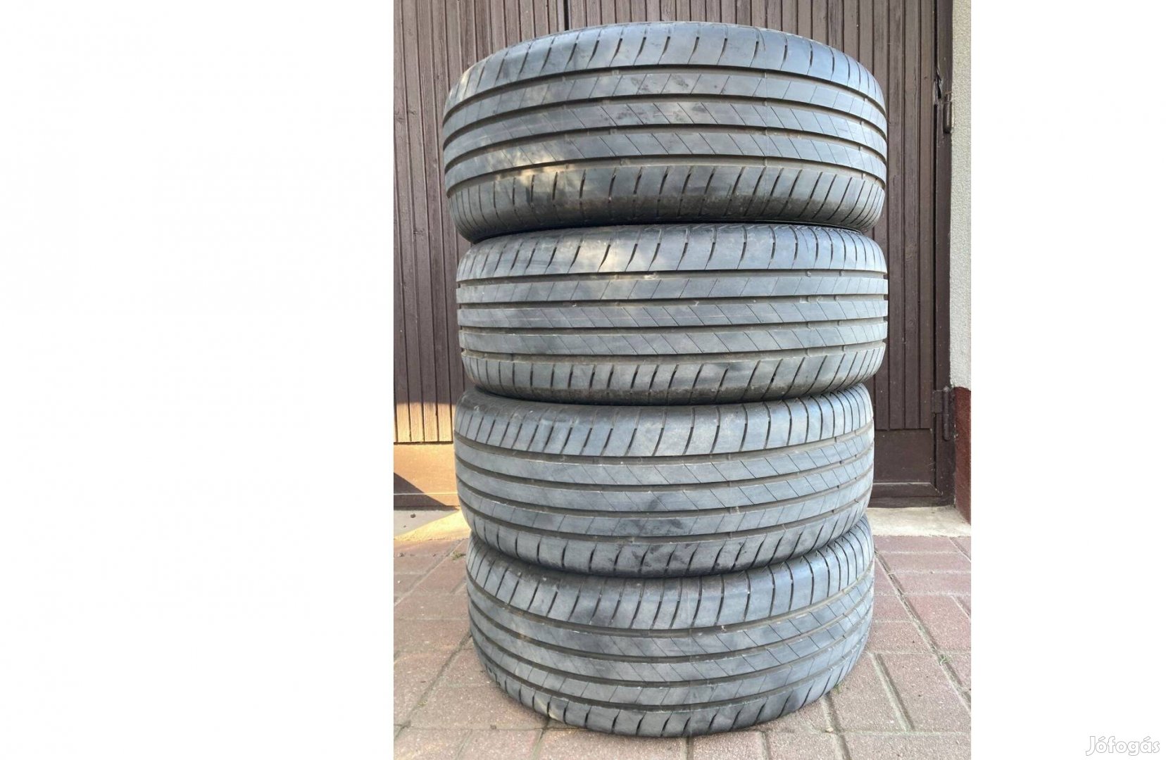 Bridgestone Turanza újszerű nyári gumi 235/55 R18 2024/28.heti gyártás