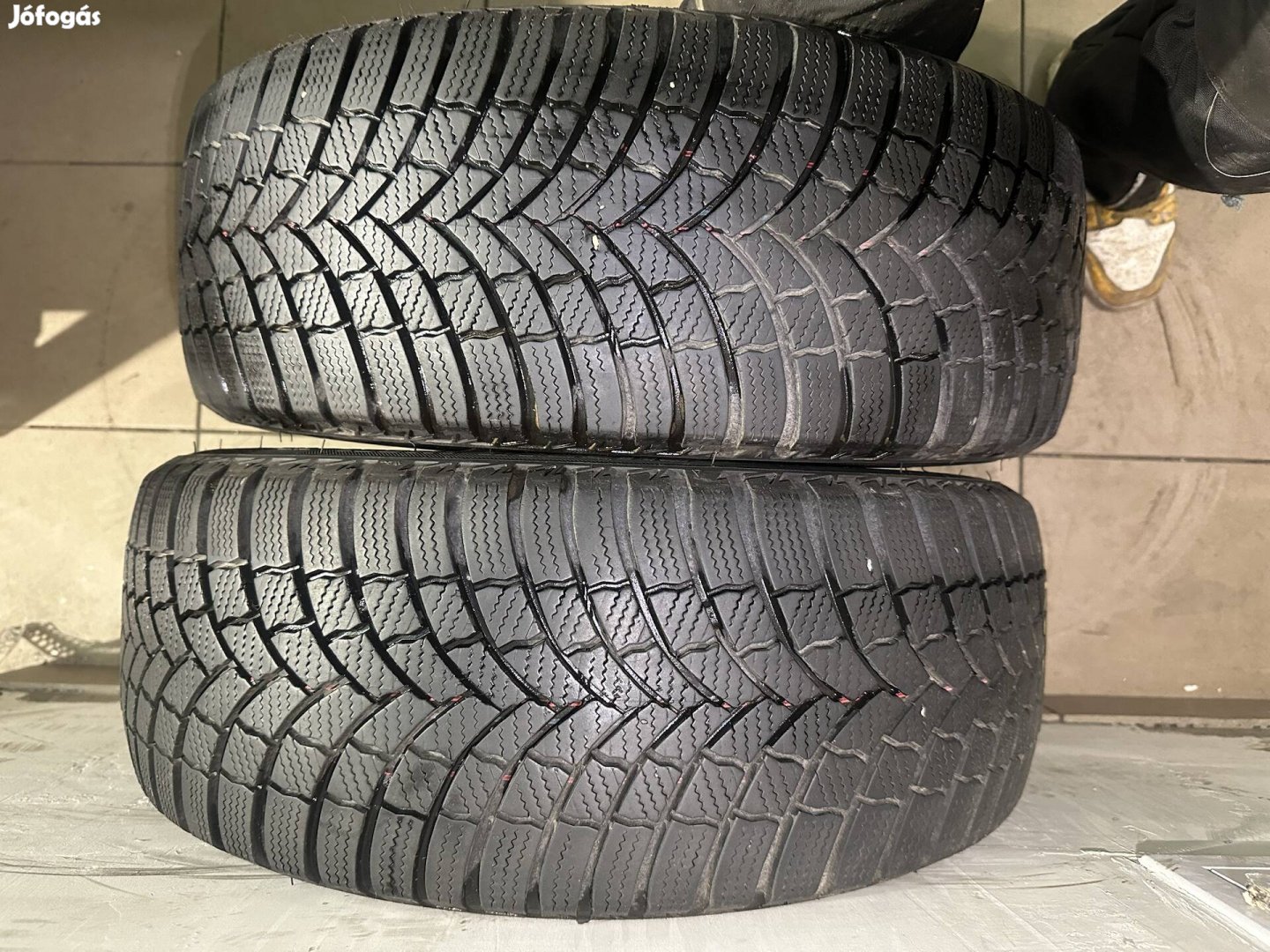 Bridgestone  205/55 R16