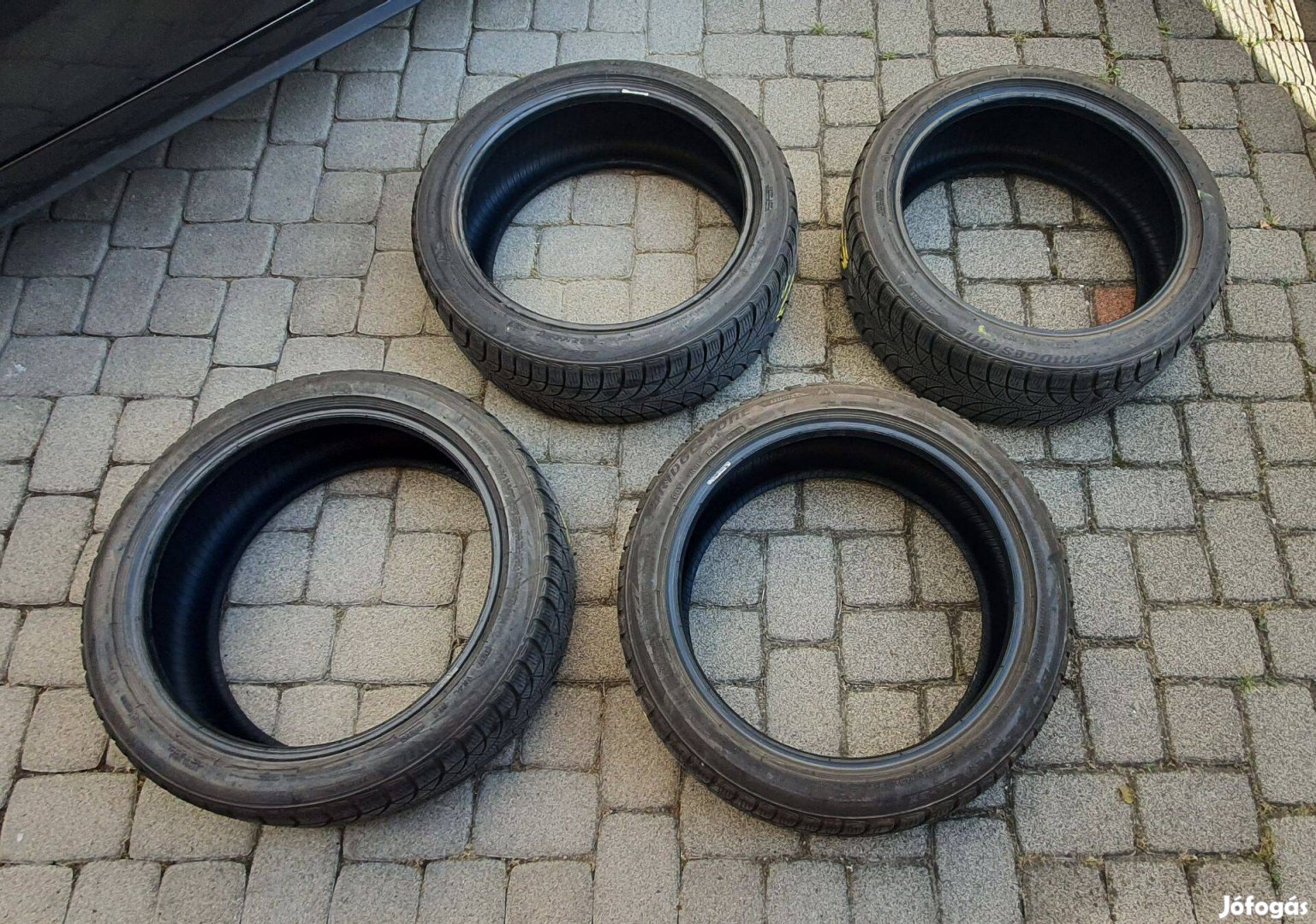 Bridgestone gumi 205/45R17 205 45 R17