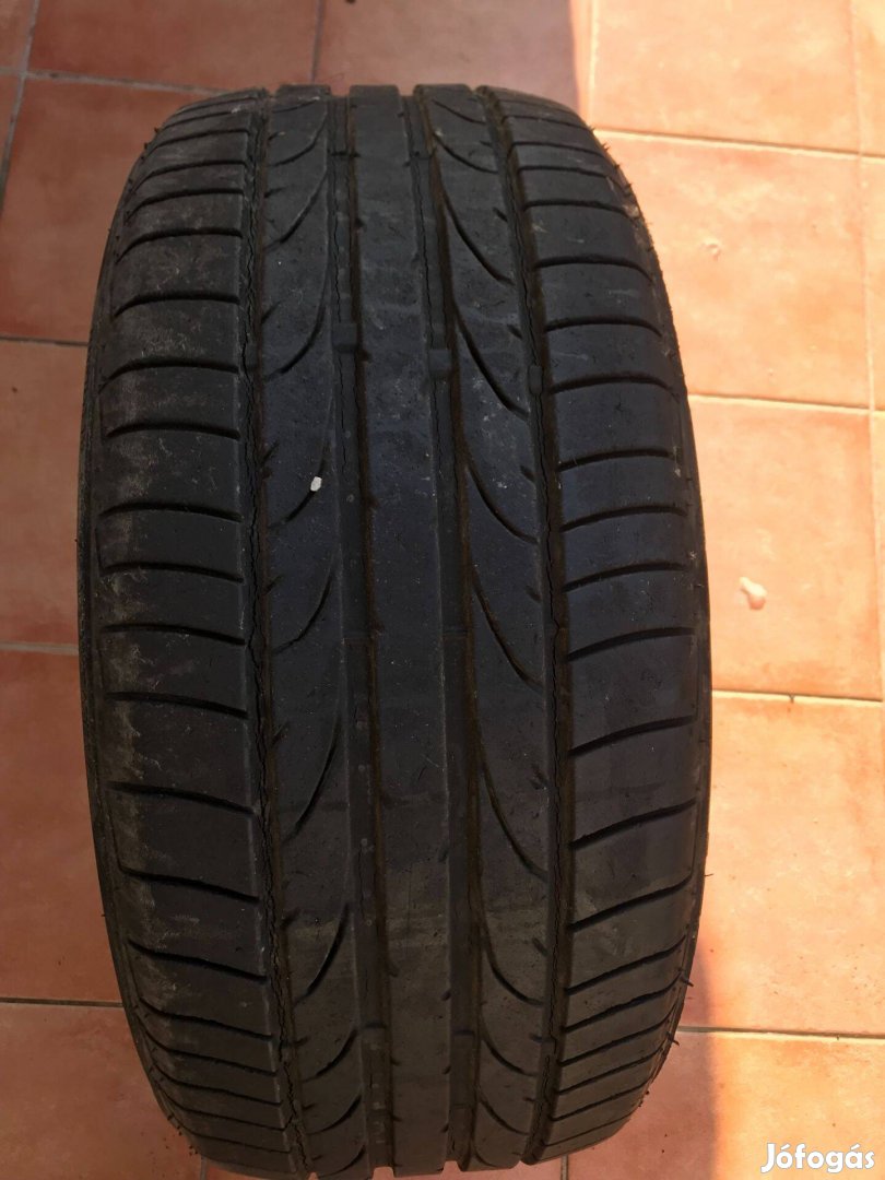 Bridgestone potenza 225/50/16 defektturo nyari gumi