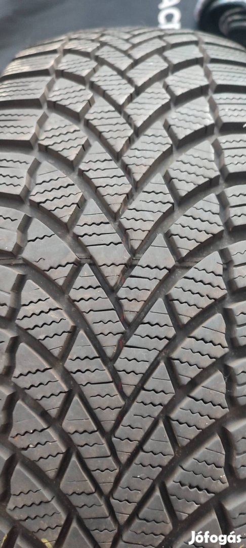 Bridgestone téli gumik(4db) 215/60/17