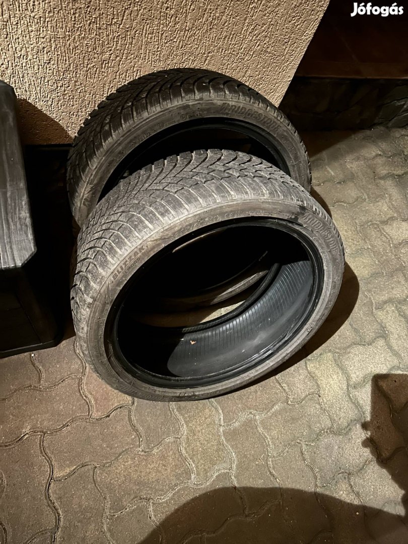 Bridgestone téli gumik / 225/40 R19