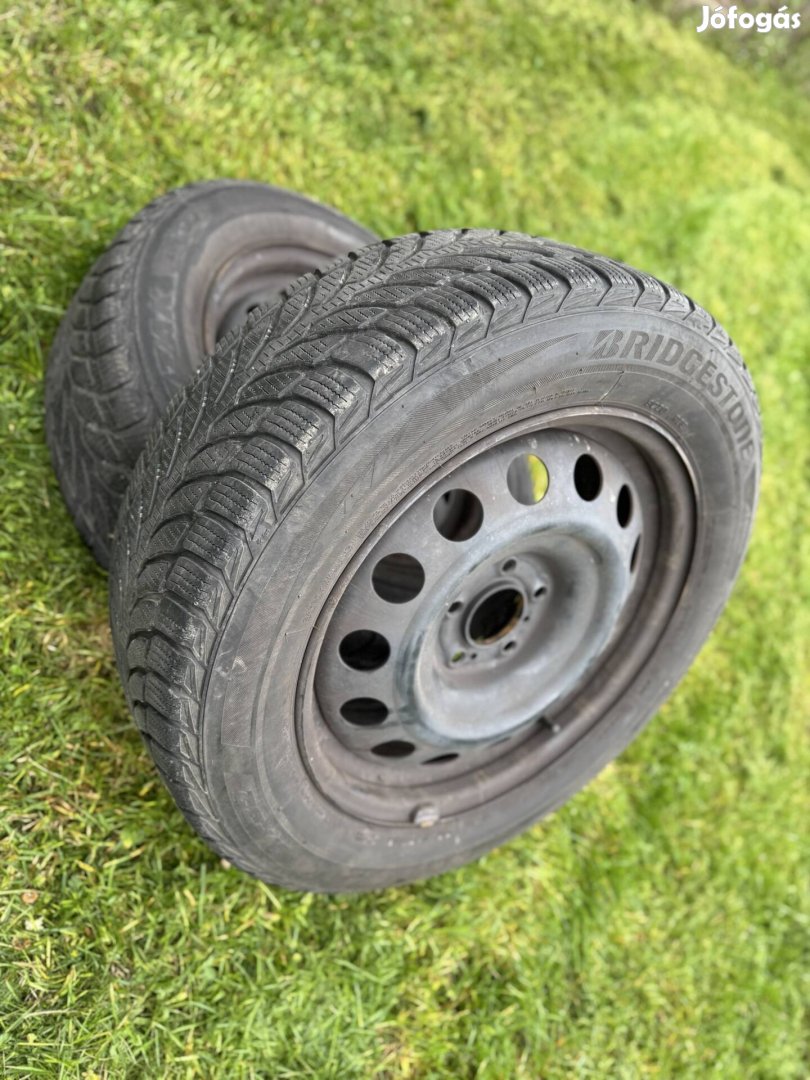 Bridgestone téligumik 205/60R16