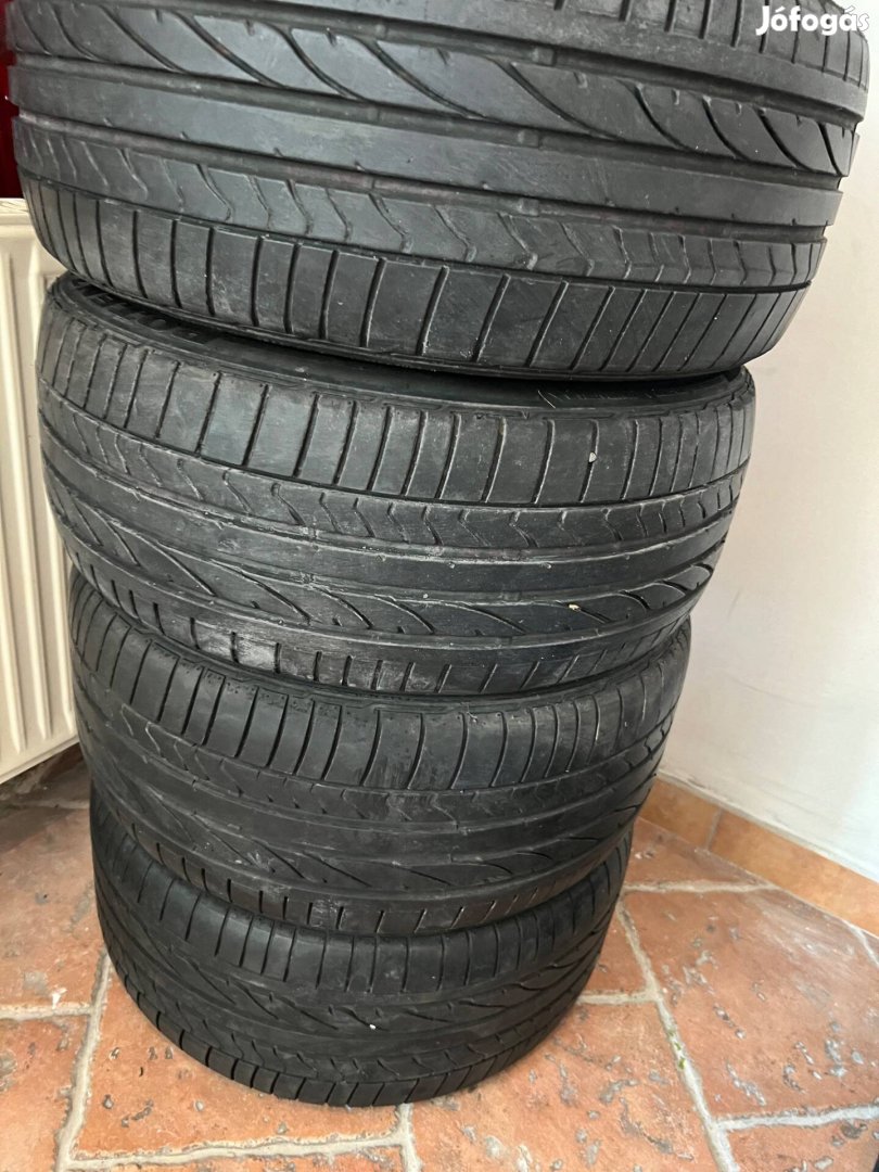 Bridstone Potenza 255/40 r17 és 225/45 R17