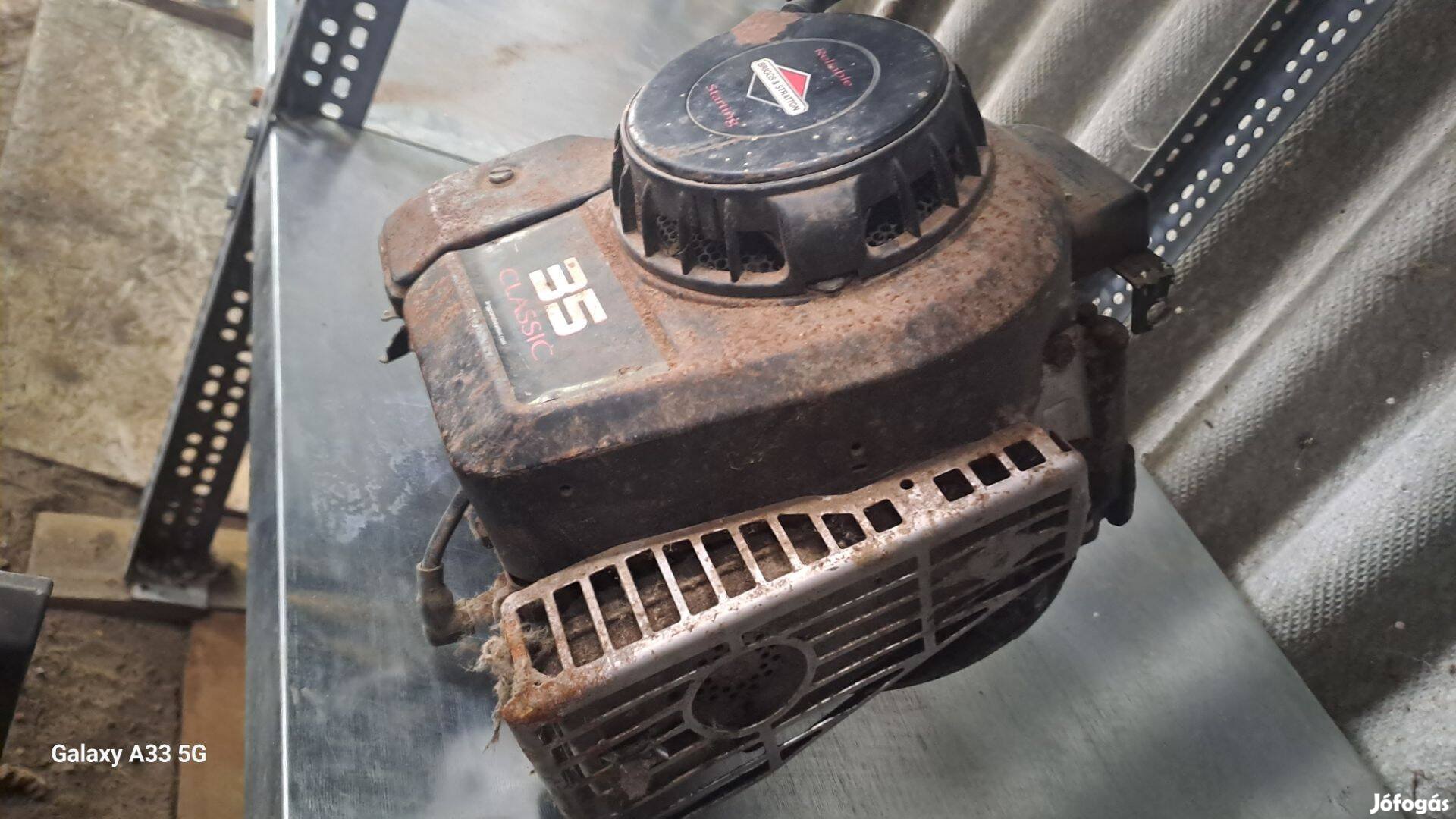 Briggs and straton fűnyíró motor