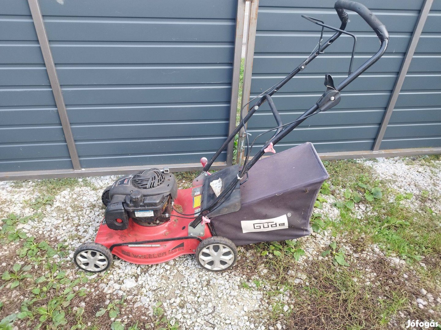 Briggs and stratton 450E 125cc benzines fűnyíró