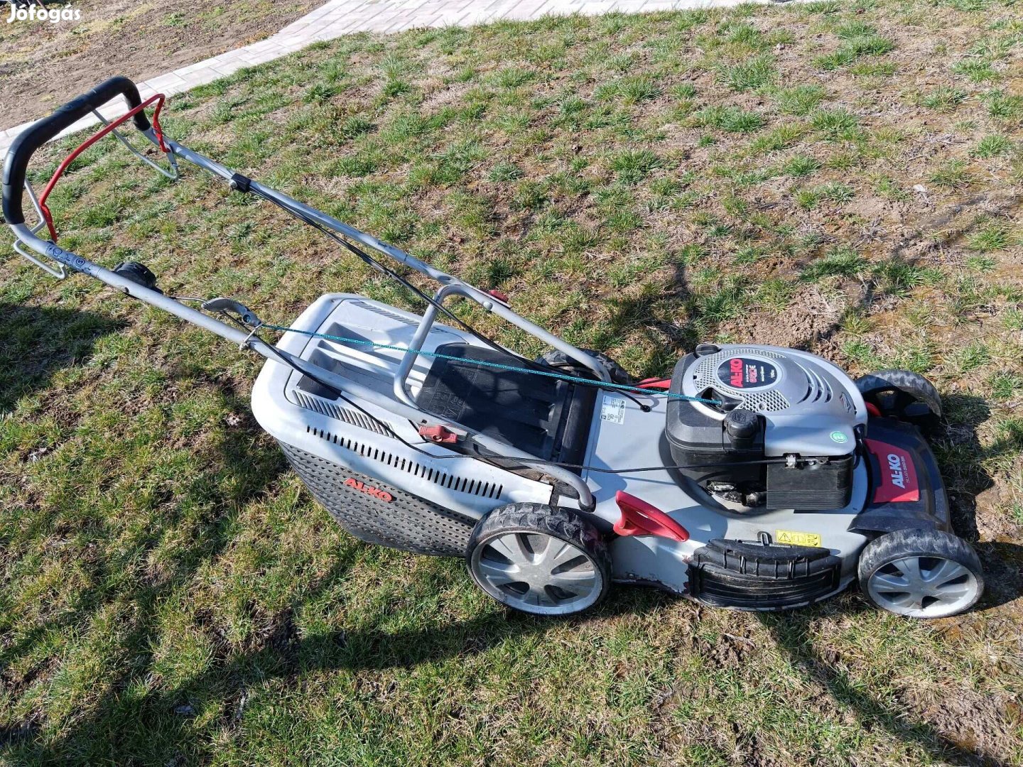 Briggs motoros AL-KO önjárós fűnyíró megbizható állapotban