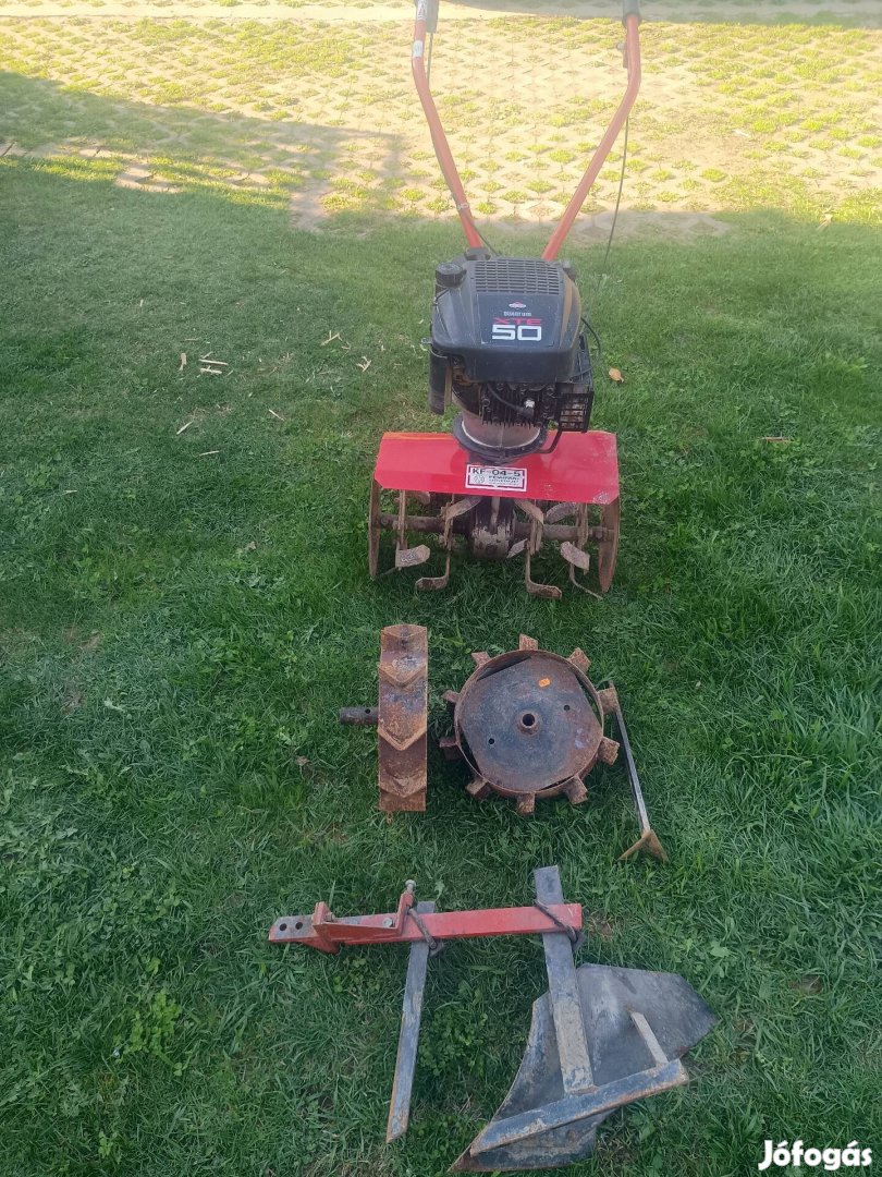 Briggs rotációs kapa szett eladó