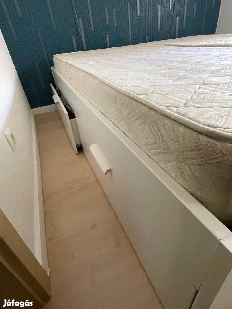 Brimnes IKEA ágy