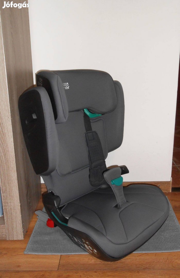 Britax Römer Autósülés Kidfix i-Size isofix 100-150cm