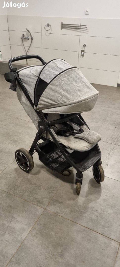 Britax Römer B-Agile M + ajándék tartó