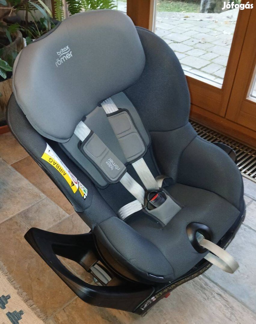 Britax Römer Dualfix M I-Size Isofix