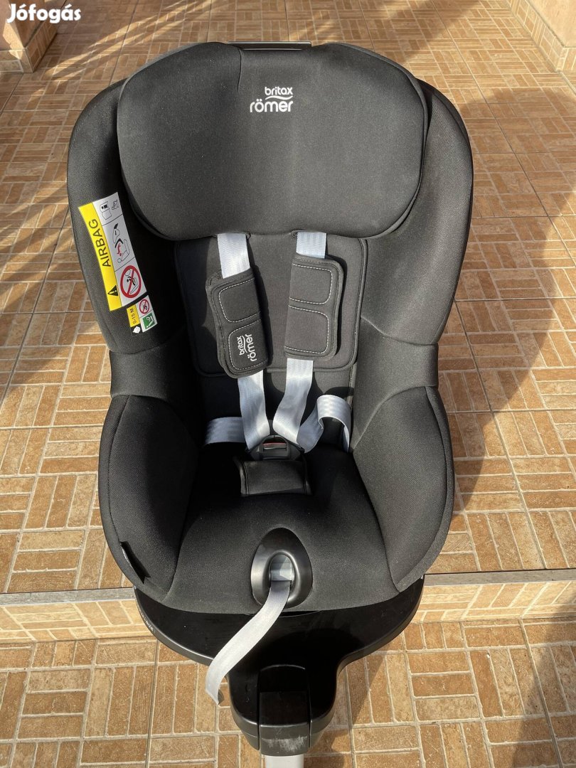 Britax Römer Dualfix M i-Size gyerekülés