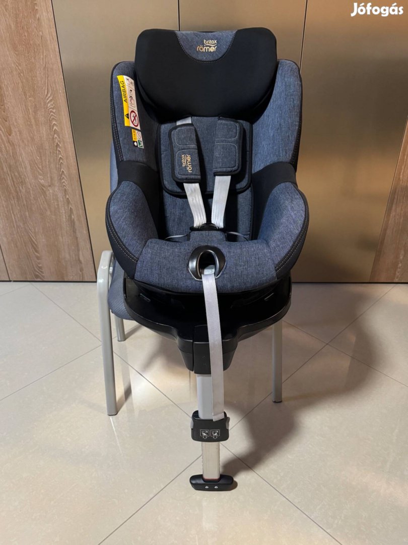 Britax Römer Dualfix gyerekülés 61-105 cm