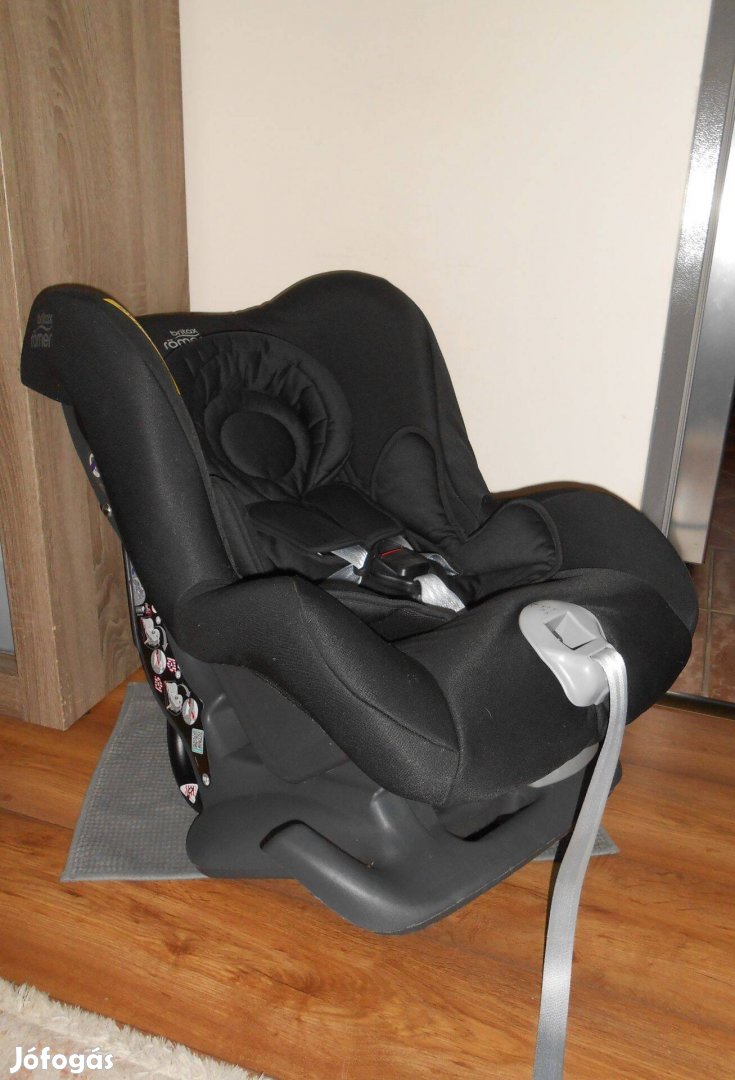 Britax-Römer First Class Plus gyerekülés 0-18 kg (háttal is beköthető)