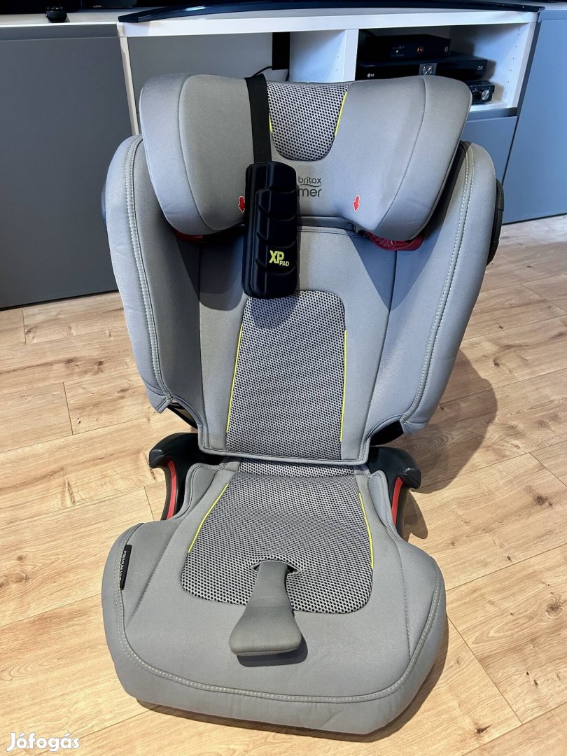 Britax Römer Kidfix III S Isofix autósülés gyerekülés