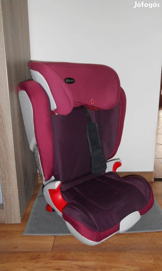 Britax Römer Kidfix XP isofix gyerekülés 15-36 kg