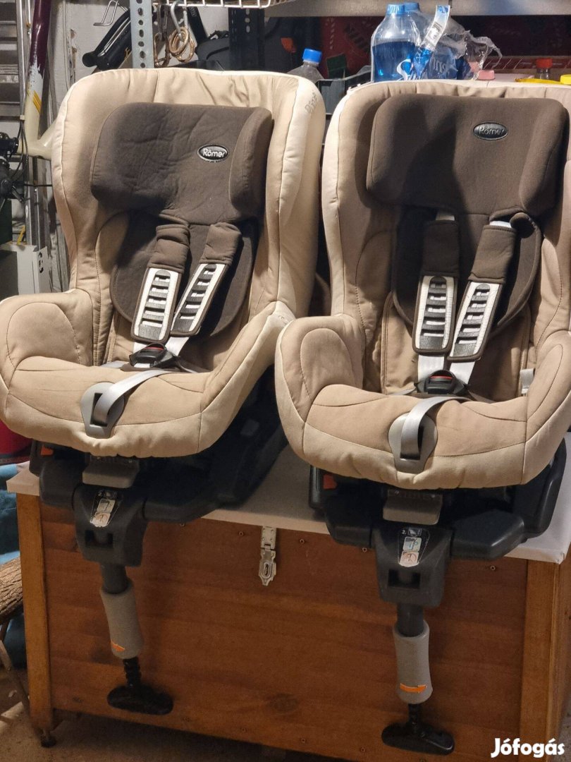 Britax Römer Safefix Plus gyerekülés 9-18 kg Isofix