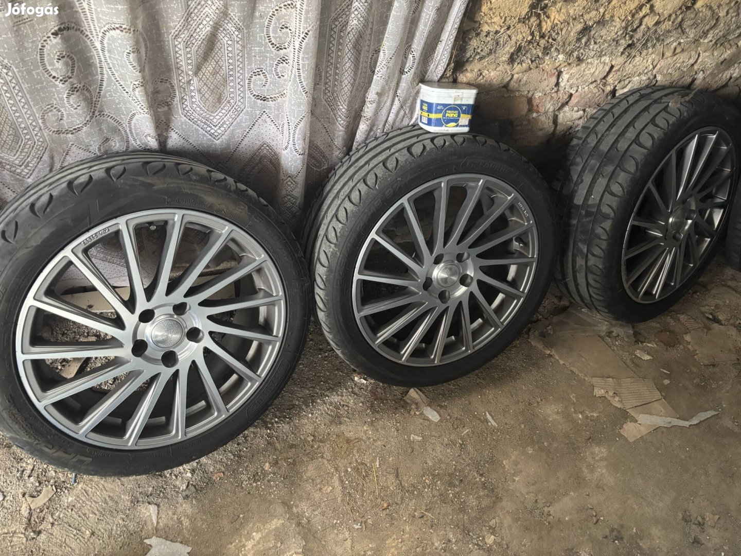 Brock 18" 5x112