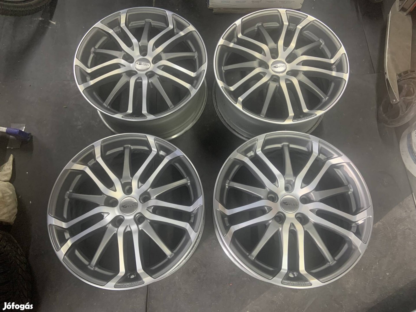 Brock 18"alufelni  5X114,3 lyukosztás 8J széles,ET48