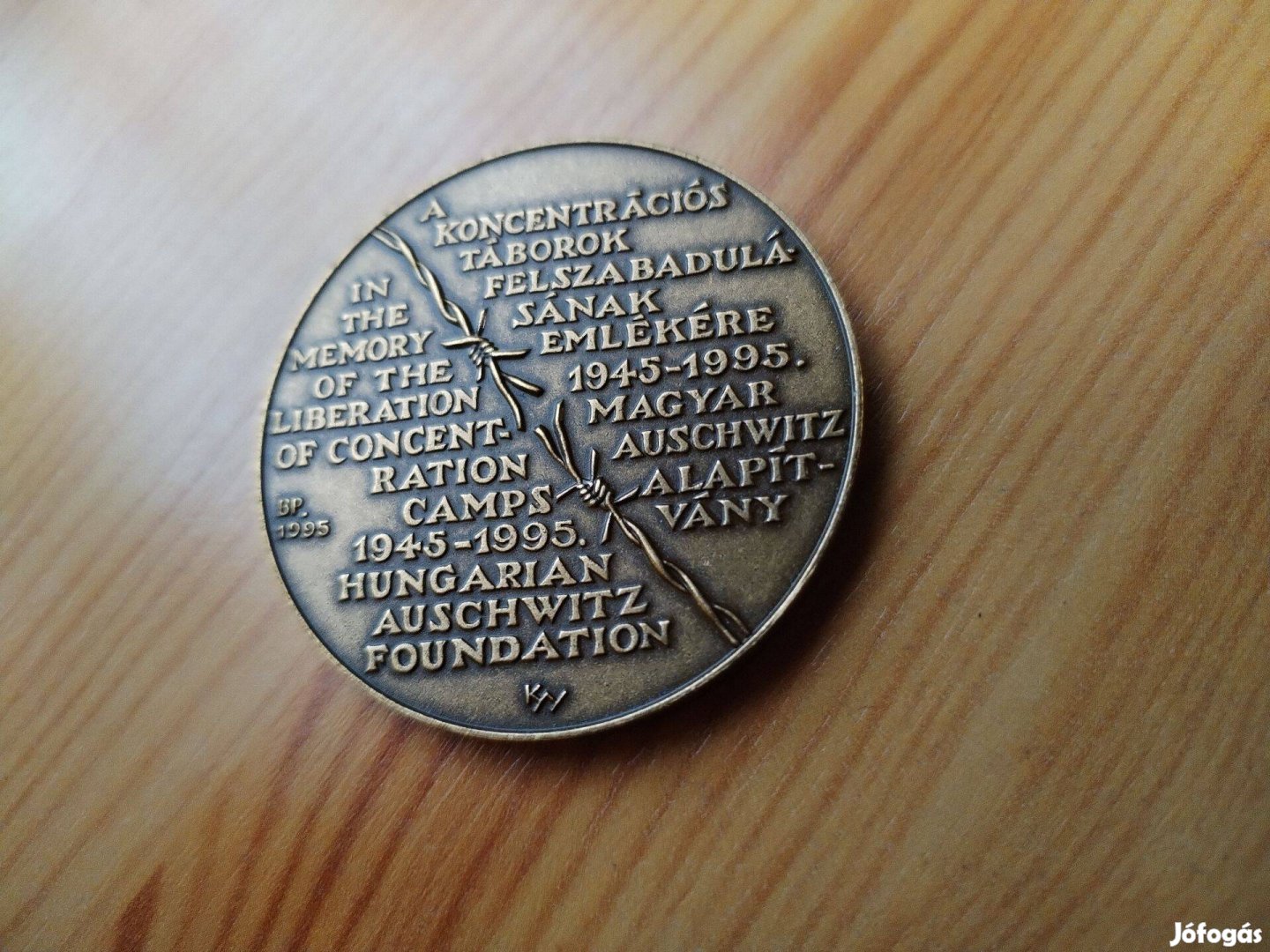 Bronz emlékérem 1945-1995 Koncentrációs Táborok Felszabad