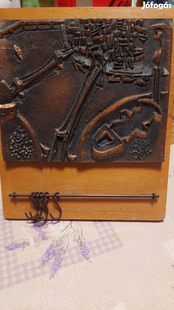 Bronz fali kulcs tartó