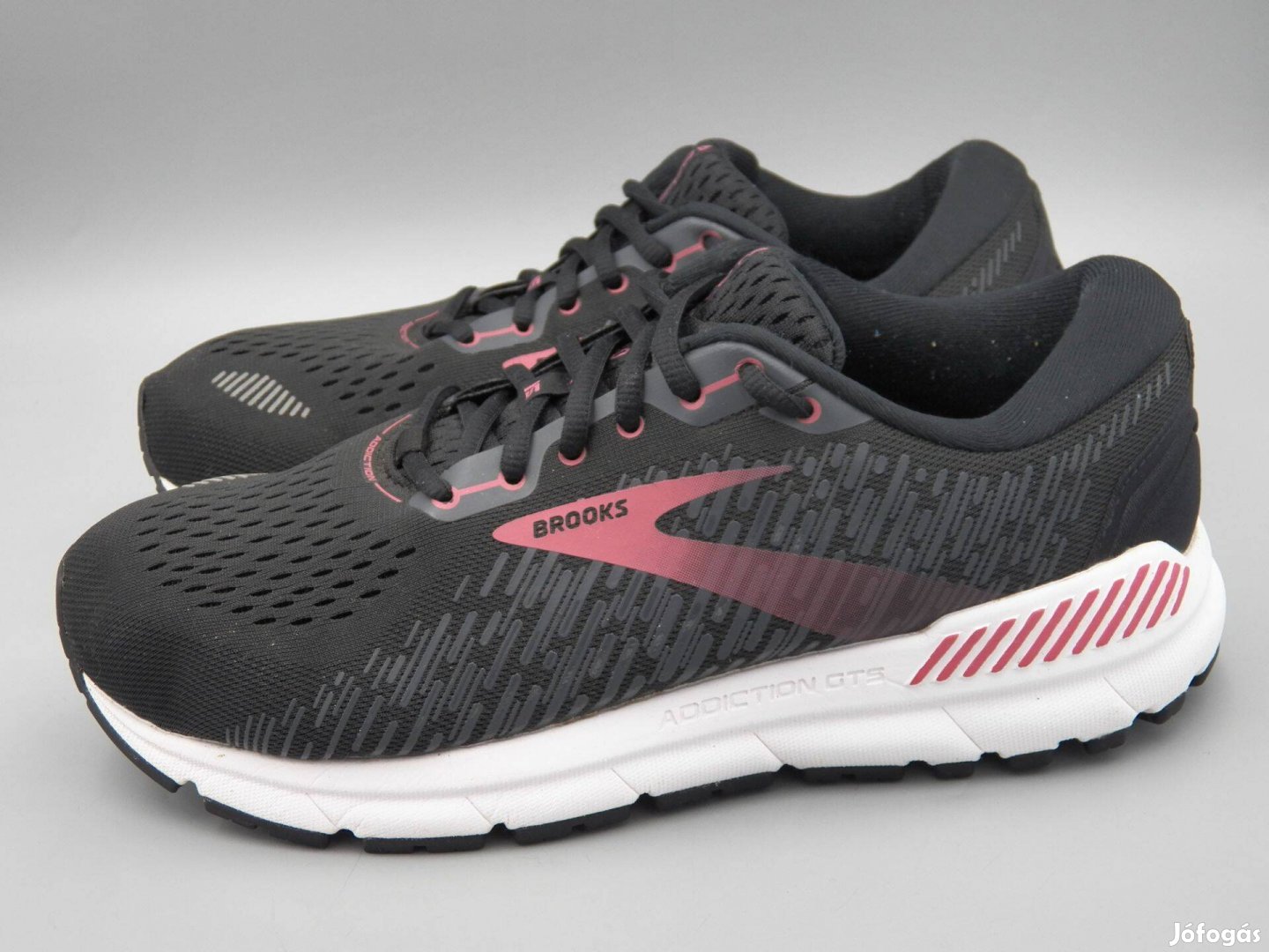 Brooks Addiction 15 női futócipő, 42 -es Extra Széles