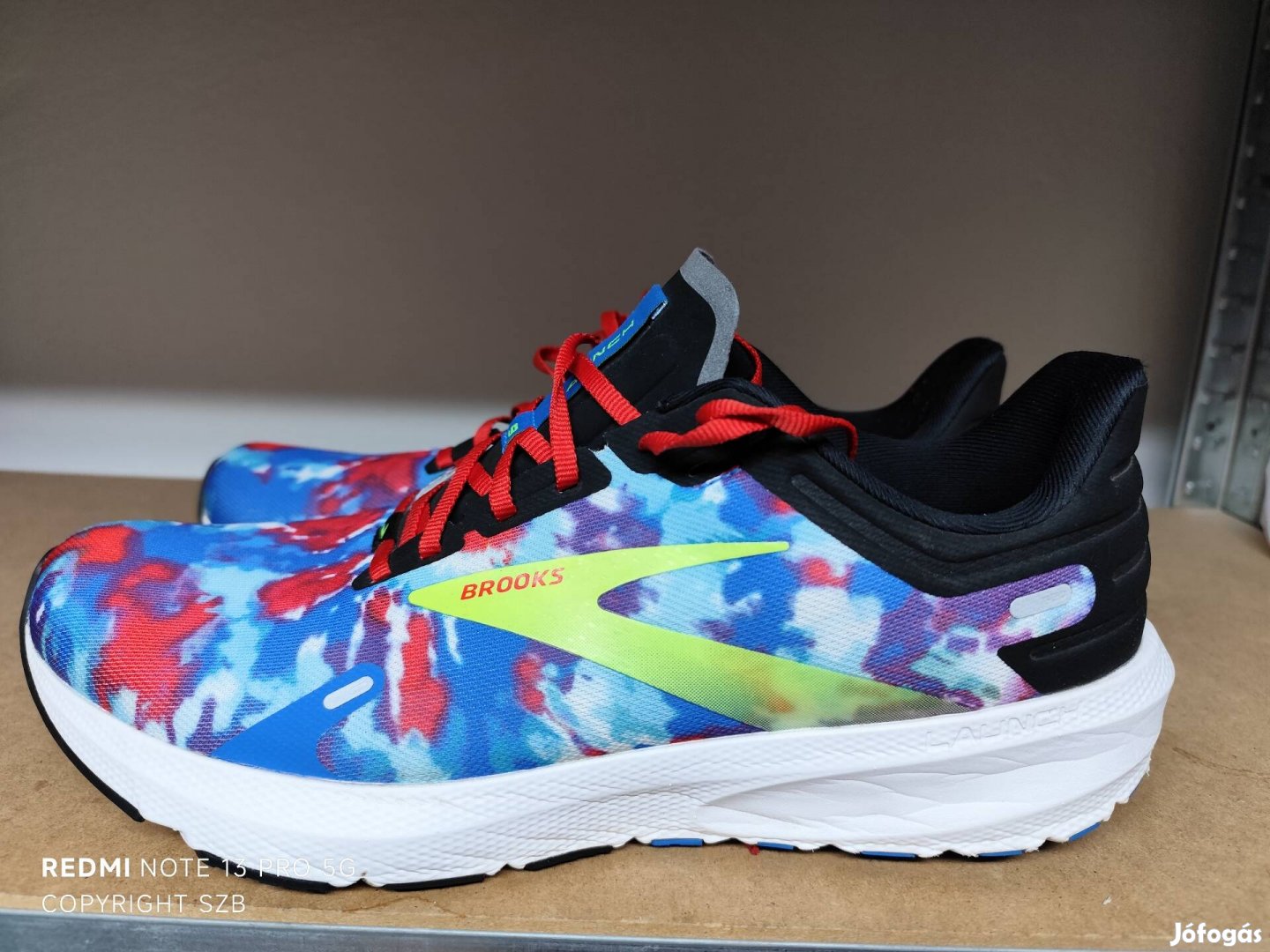 Brooks Launch 9 