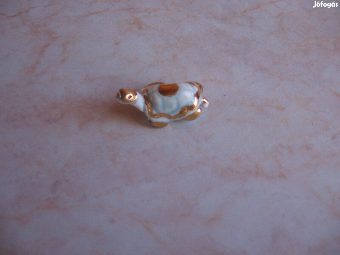 Bross, mini porcelán teknősbéka - kitűző