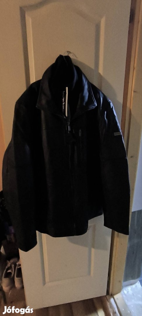 Bruno banani kabát ujj cimkevel meret hiba miatt elado