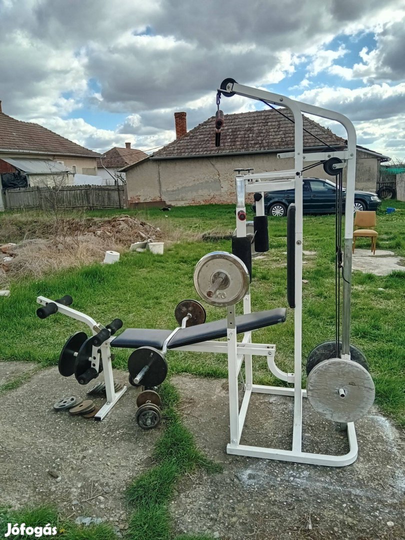 Brutál erős retro Arnold Maxx Gym kondigép