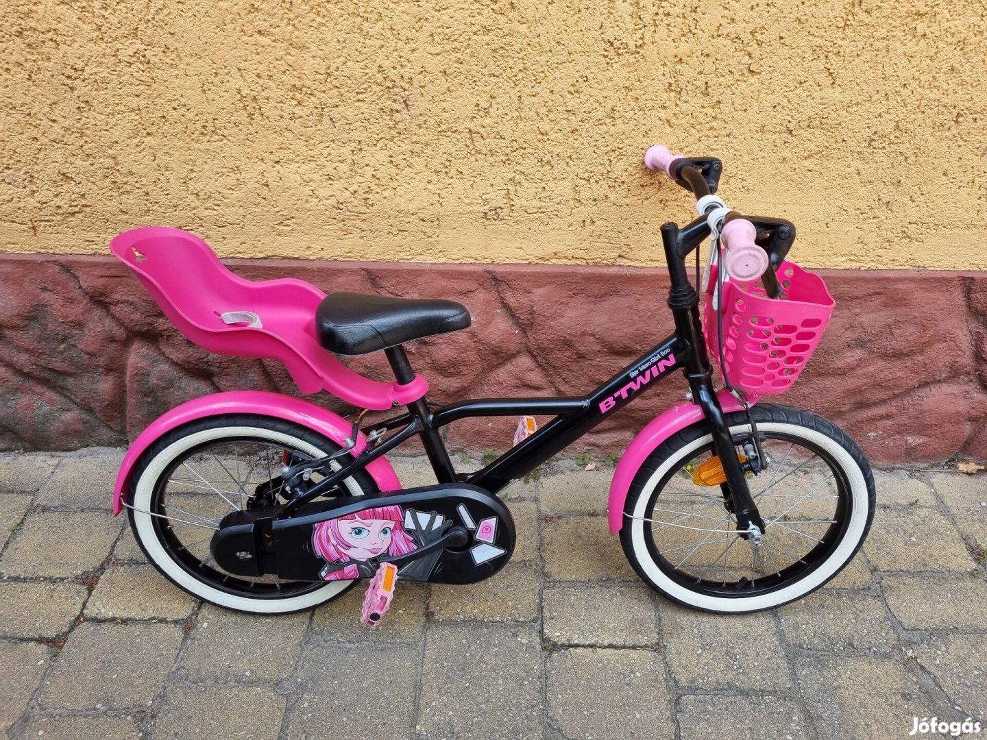 Btwin 16 os kislány kerékpár szép állapotban eladó!
