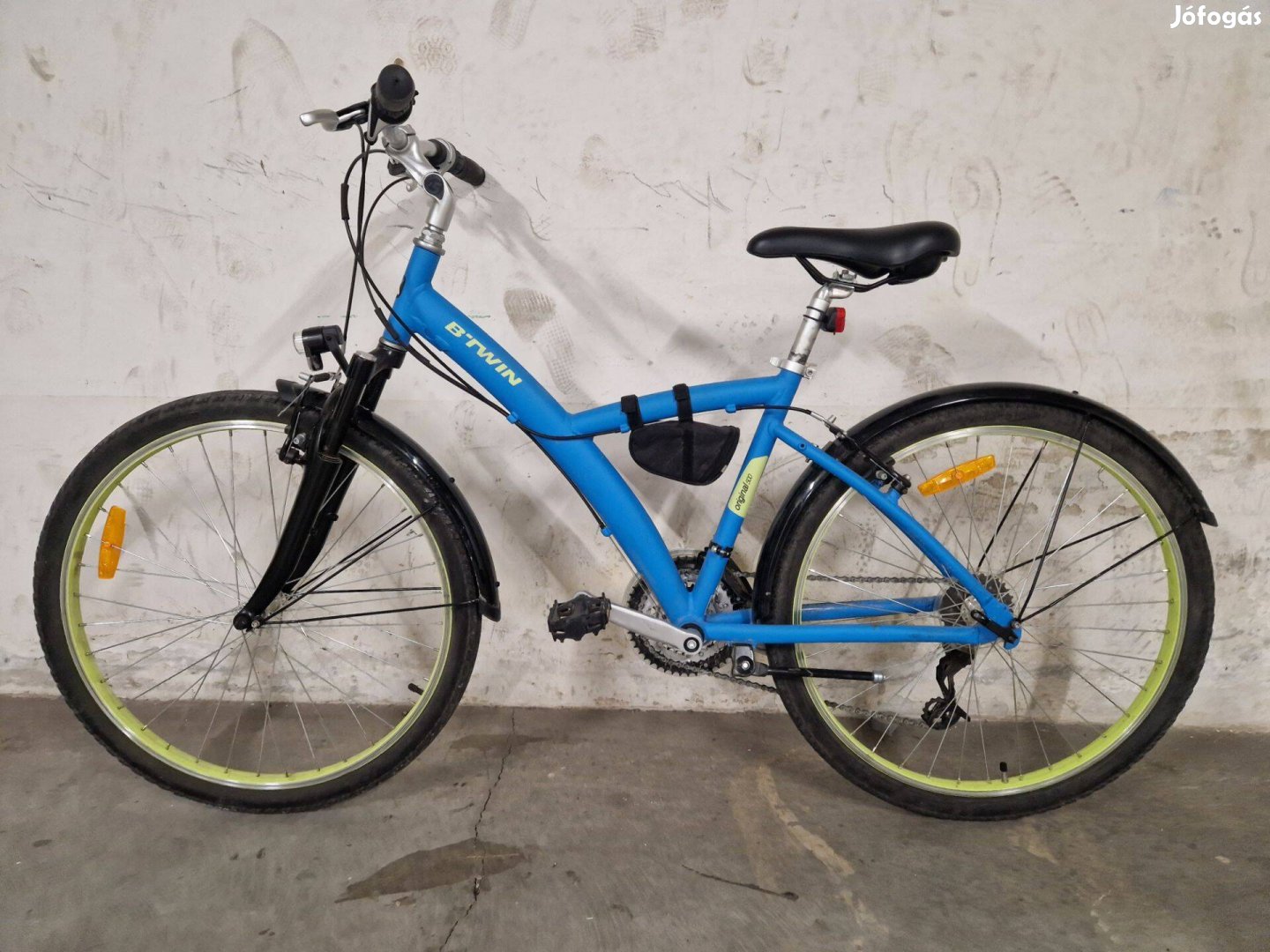 Btwin 26-os, keveset használt kerékpár eladó