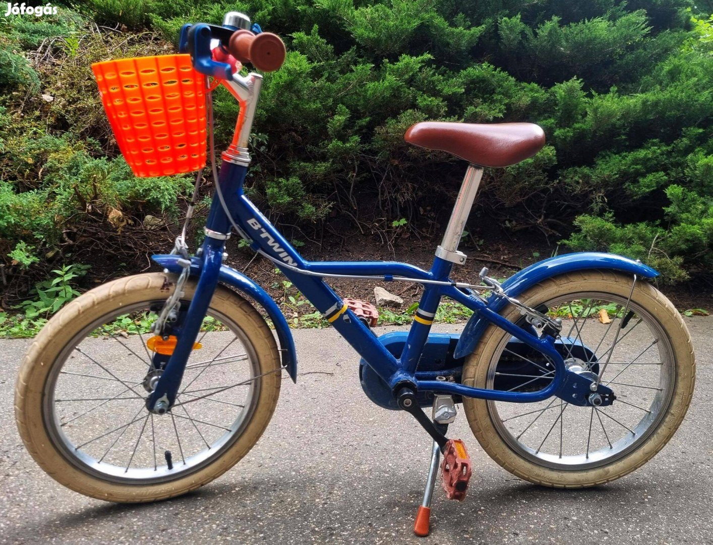 Btwin City 900 Alu 16 coll gyerek kerékpár újszerű állapotban 80.000Ft