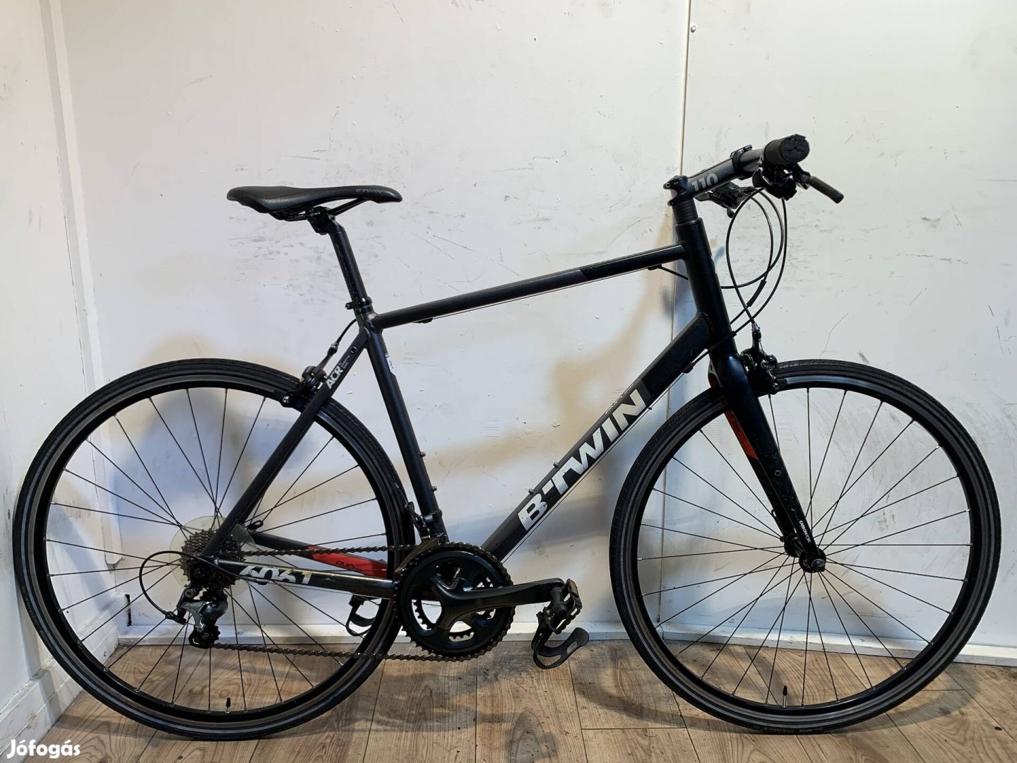 Btwin Triban 540 Evo Sport országúti kerékpár