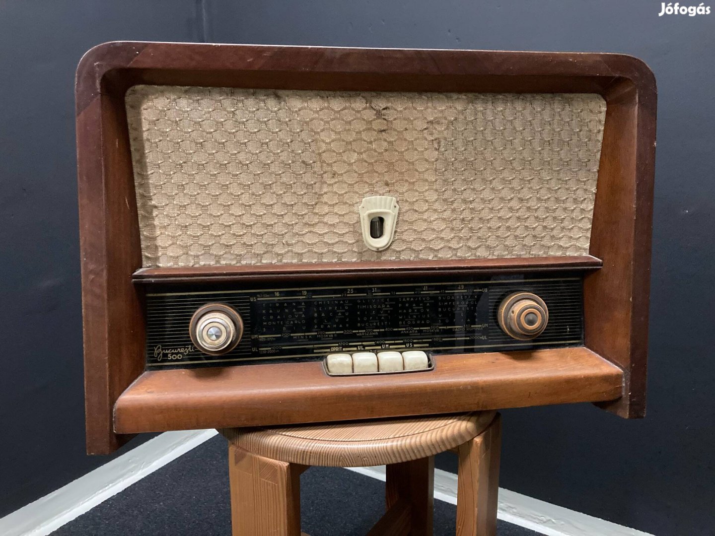 Bucuresti 500 S593A antik csöves rádió 1960