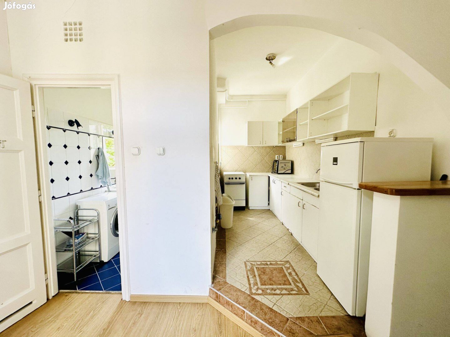 Budapest 07, Dob utca / társasházi lakás / tégla / 2 szoba / 64 m