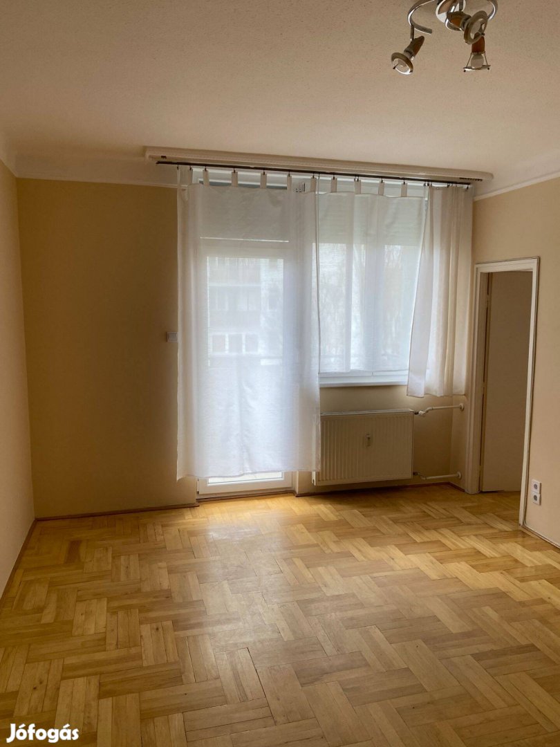 Budapest 09.ker. József Attila lakótelepen lakás kiadó