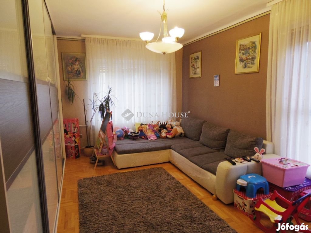 Budapest 14. ker., 344nm-es, 3 lakásos családi ház